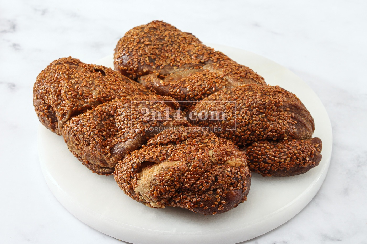 Karabuğday Tahinli Simit