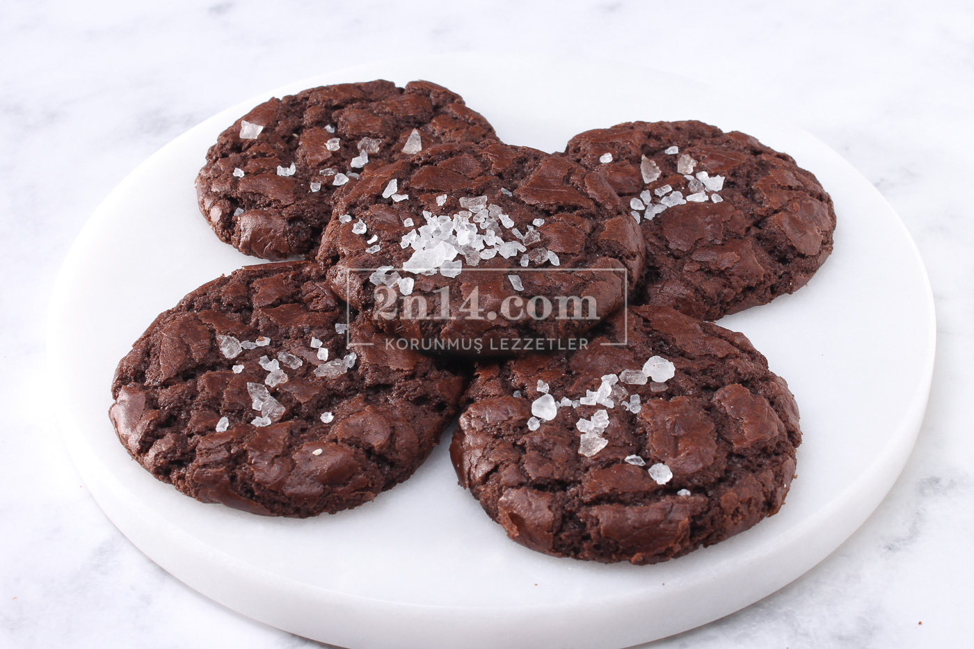 Ekstra Çikolatalı Brownie Kurabiye