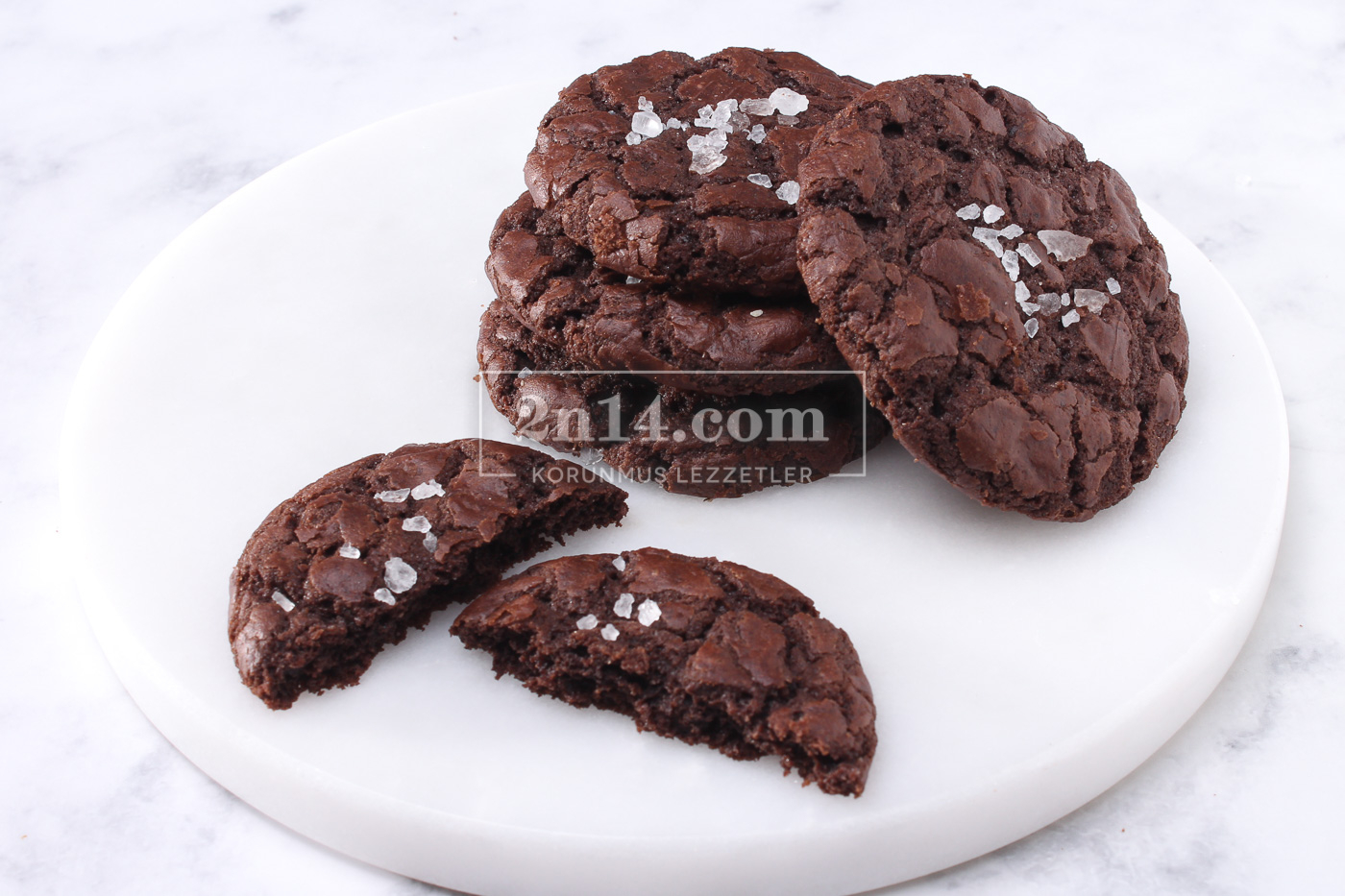 Ekstra Çikolatalı Brownie Kurabiye
