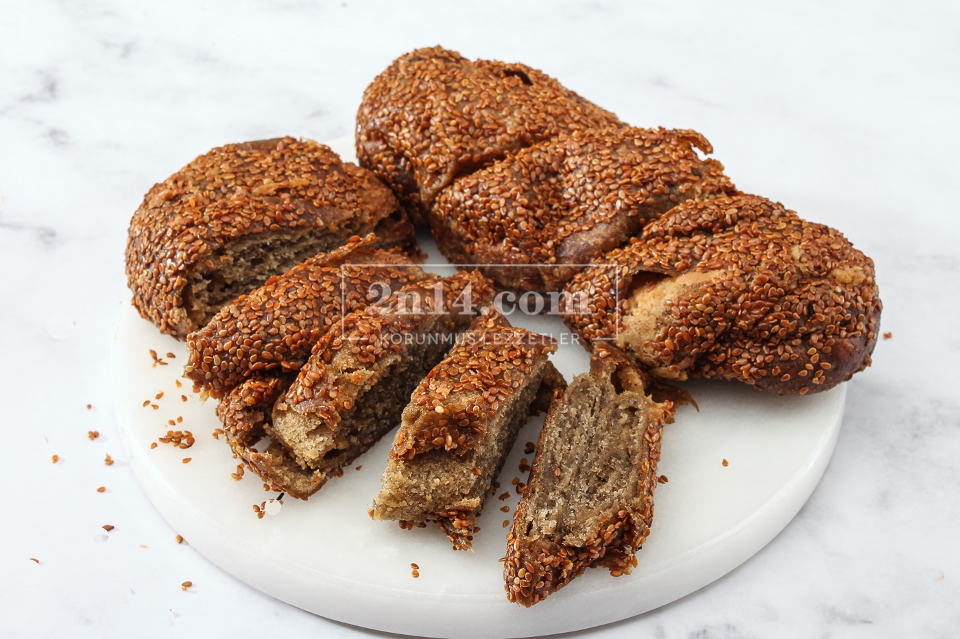 Karabuğday Tahinli Simit