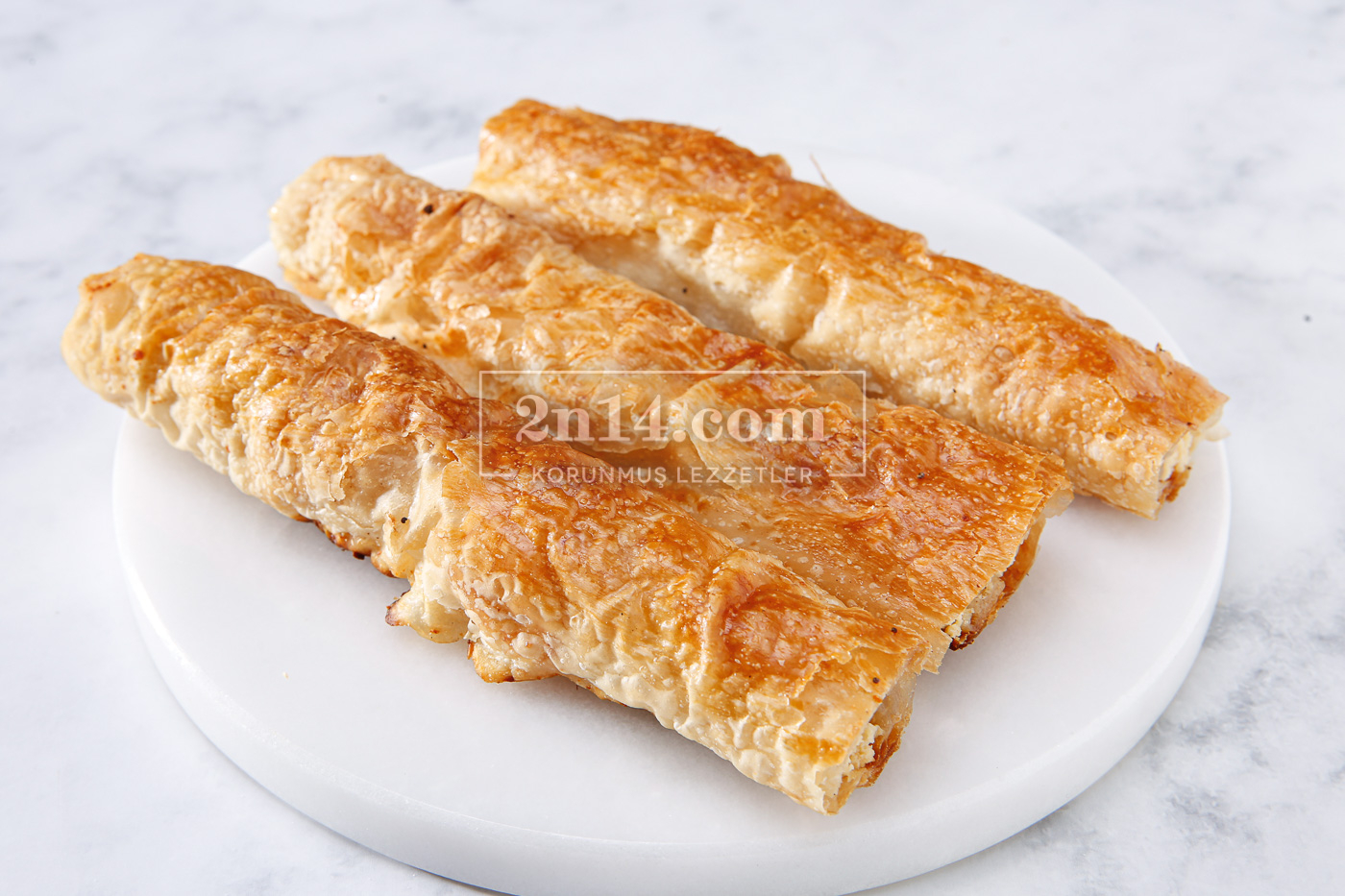 Karabuğdaylı Keçi Peynirli Börek (2 adet)
