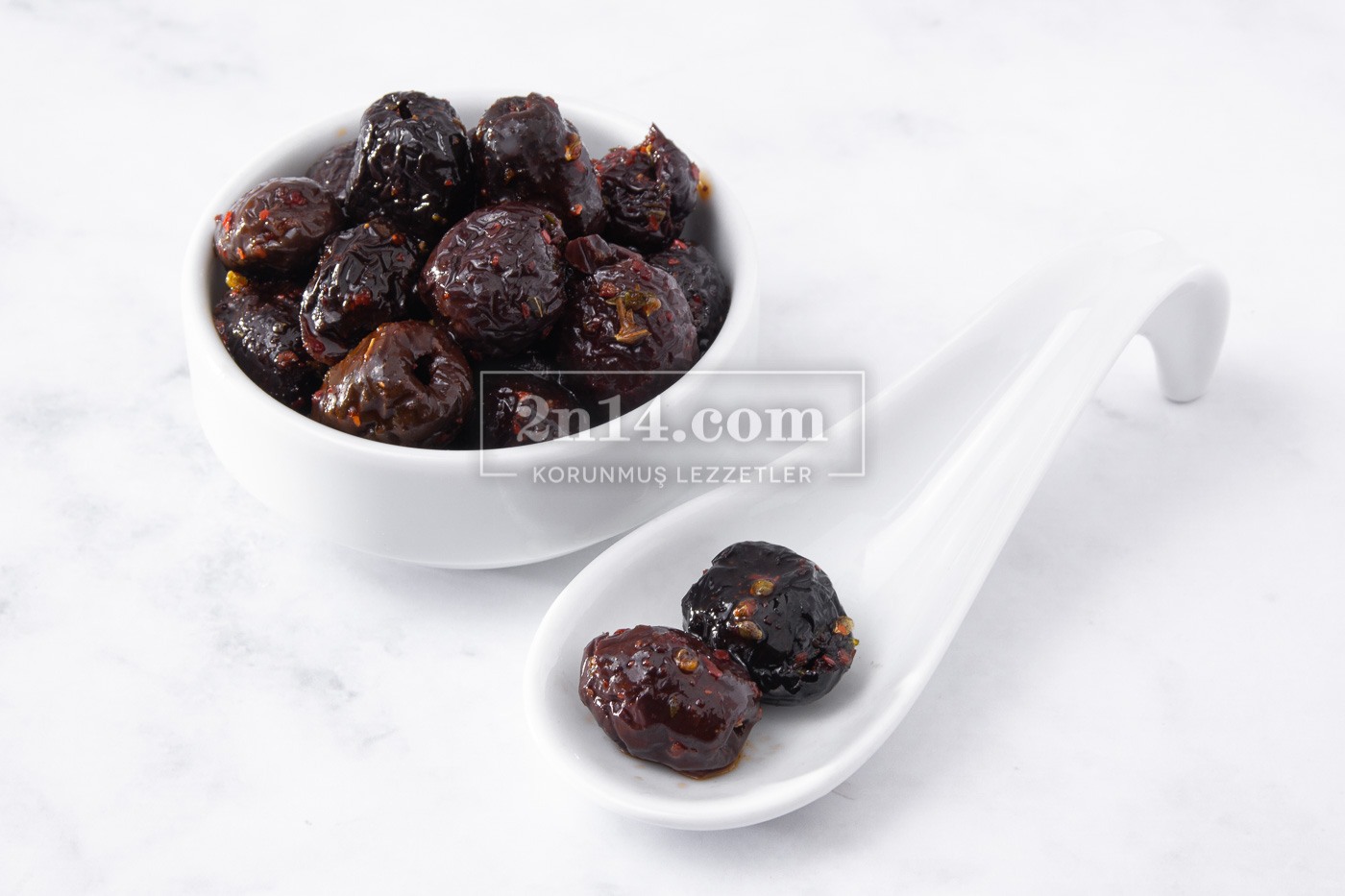 Soslu Siyah Zeytin