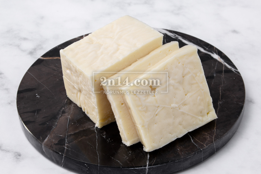 Şirden Mayalı Keçi Balıkesir Tulum Peyniri +16 Ay Dinlendirilmiş (Salmonella - Koagula - Nişasta - L.Monocyt Analizli) - 2n14 Genetiği Korunmuş Lezzetler