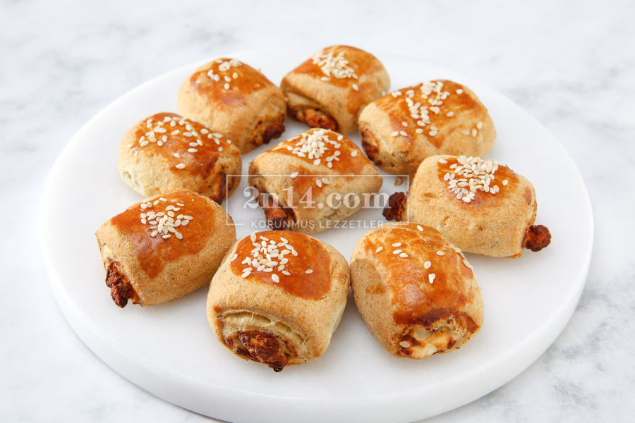 Glutensiz Ke&ccedil;i Peynirli Rulo Ikramlık