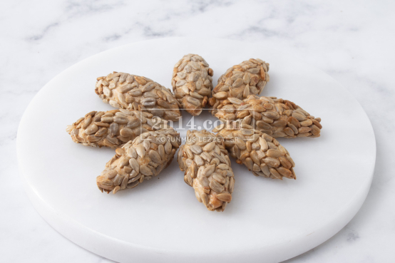 Ayçekirdekli Tuzlu Kurabiye (Taş Değirmen Unundan - Analizli)
